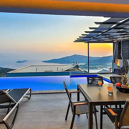 فندق Kalkan Honeymoon كاس